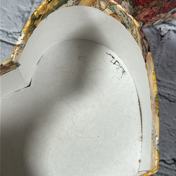 Set of 3 Heart-Shaped Floral Decorative Gift Boxes Valentine Victorian Romantic - Picture 3 of 16